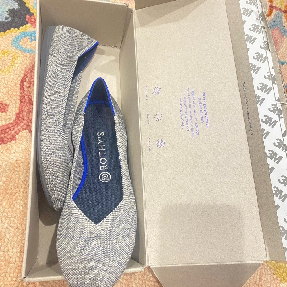 ROTHY'S 9.5 GRAY/SILVER GLITTER KNIT SHOES FLATS - Picture 2 of 5